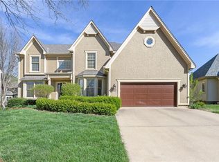 12333 Reeds St, Leawood, KS 66209