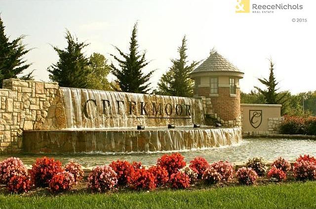 Creekmoor Offers: 108 Acre Lake | Golf | Hiking & Biking Trails