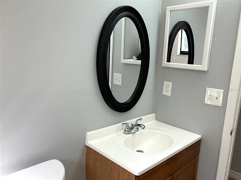 11703 Raintree Village Blvd #B — Photo 37