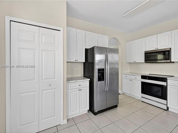 4th image of 11007 SW 243rd Ln