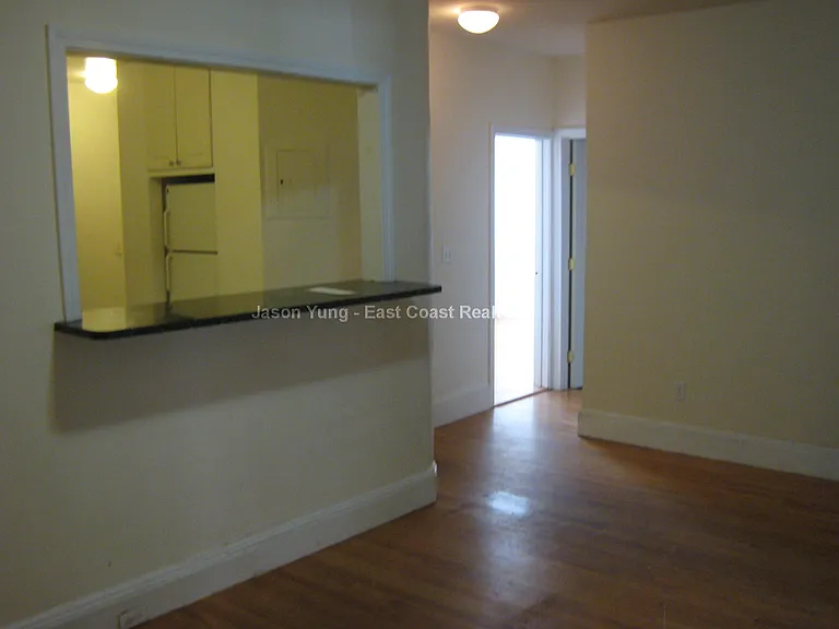 54 Egmont St #1 — Photo 16
