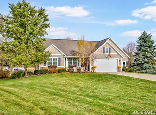 4791 Sandy Ridge Dr, Hamilton, MI 49419