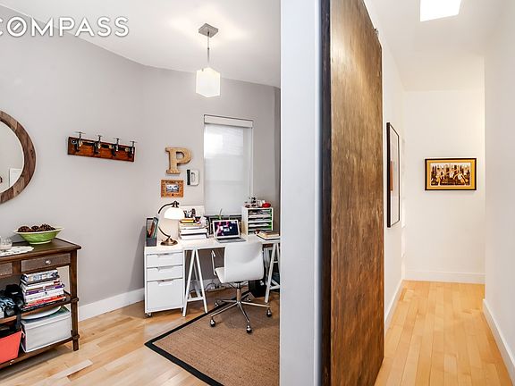 5th image of 113 W 96th St APT 10