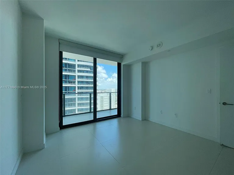 1300 S Miami Ave #20 — Photo 9