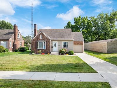 120 34th St NE, Canton, OH, 44714