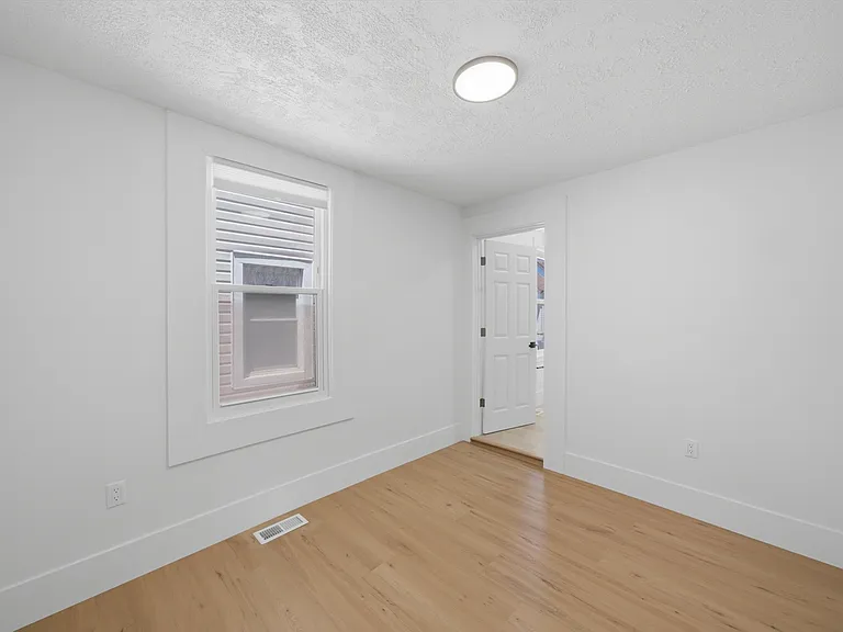2954 N Elston Ave #1 — Photo 9