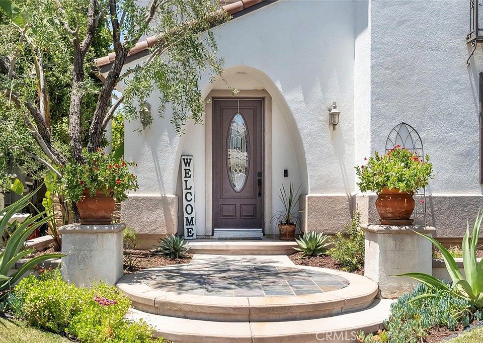1st image of 29131 Starwood Pl