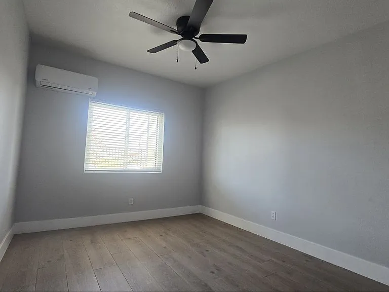 1000 Lewis Ave #1004 — Photo 7