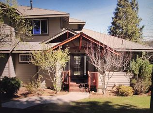 5027 Falcon Dr, Klamath Falls, OR 97601