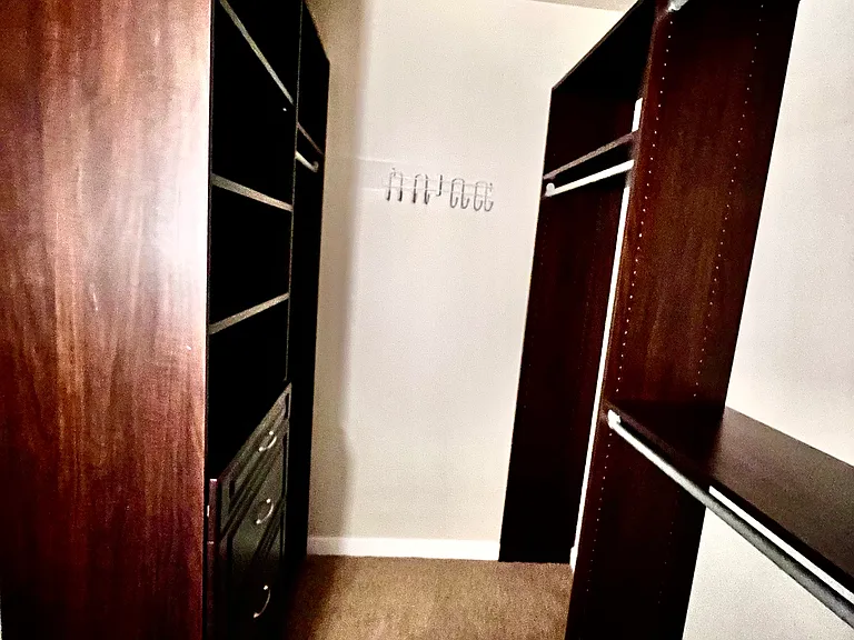 429 SW 202nd Ter — Photo 10