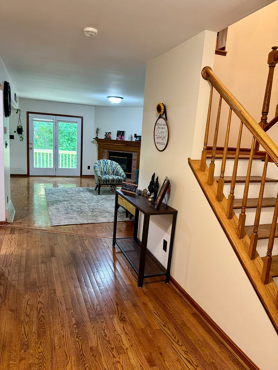 Entrance - 14 Hamilton Pl