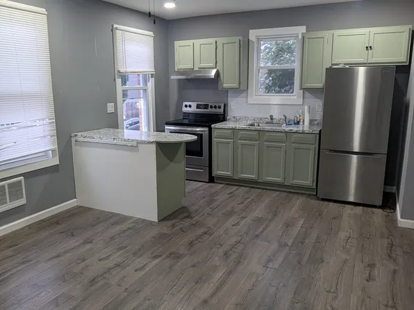 329 Sunbury St #1, Minersville, PA 17954