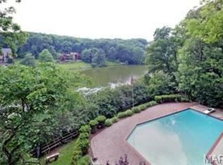 16534 Saddle Creek Rd, Chesterfield, MO 63005