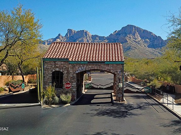 3rd image of 10280 N Calle Del Carnero