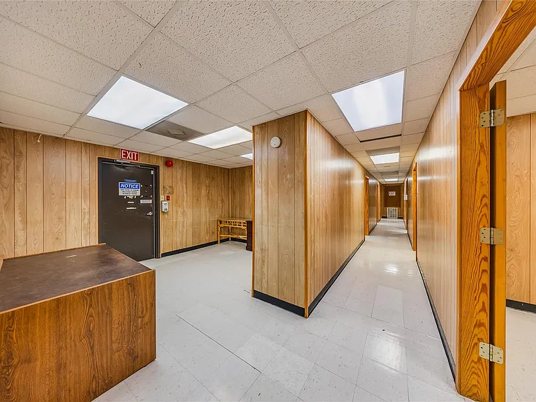 4227 Old Chocolate Bayou Rd — Photo 41