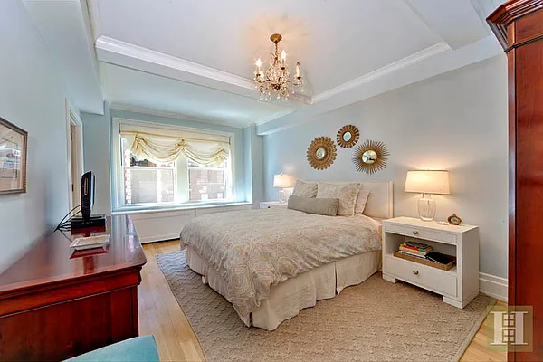 Sold by Halstead Real Estate | media 17