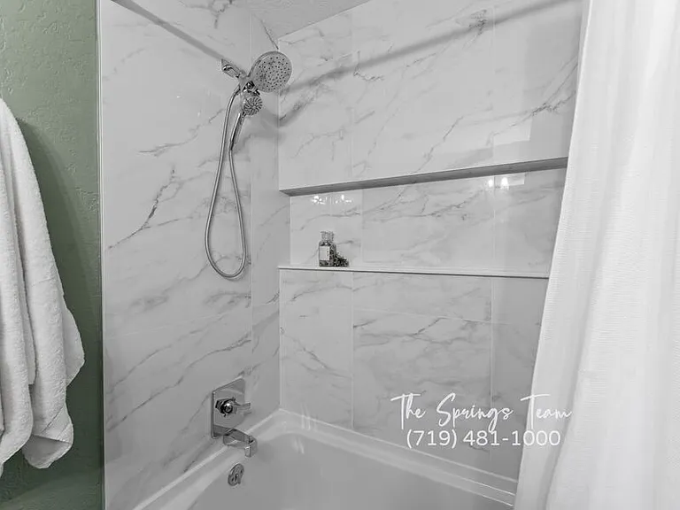 1730 Hathaway Dr — Photo 26
