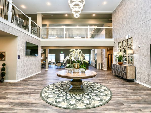 1004 27th Ave NE #4923217