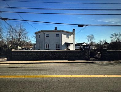 80 Phenix Ave, Cranston, RI, 02920