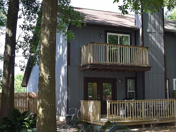 2nd image of 6195 Alicia Dr