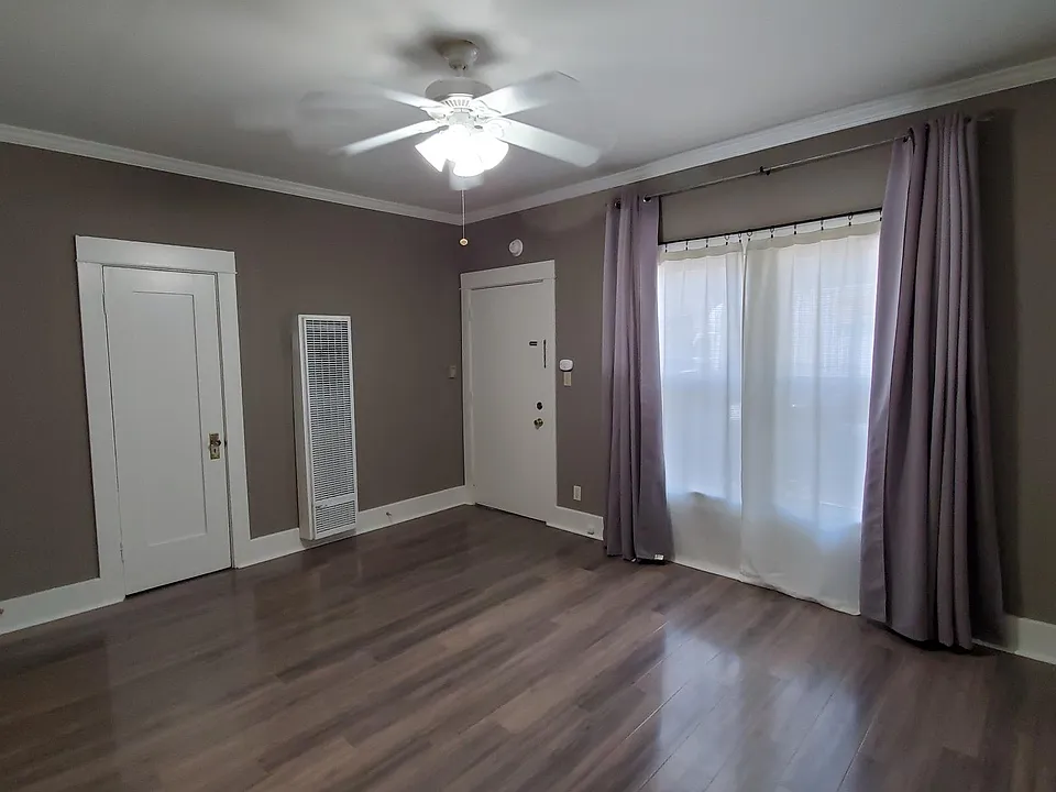 340 Orange Ave #340