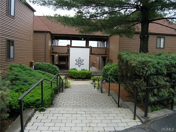 3rd image of 350 N Water St APT 1-12