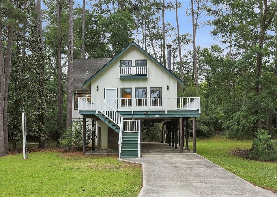 1st image of 68002 Piney Woods Ct