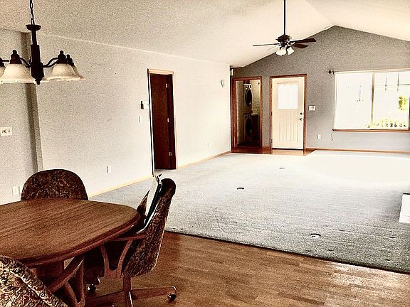 5th image of 1129 Fidalgo Dr