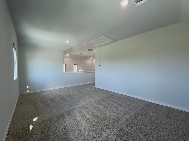 120 Millwood Rd — Photo 33