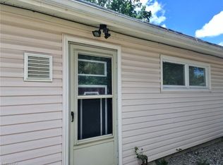 394 Sprague Rd, Berea, OH 44017