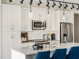 11035 Ravine Rd #512, Surrey, BC V3T3X4