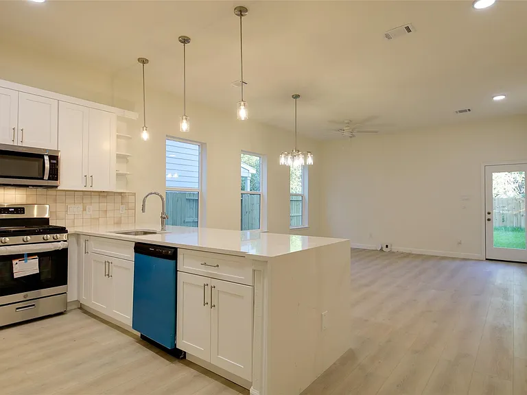 955 Ringold St — Photo 14