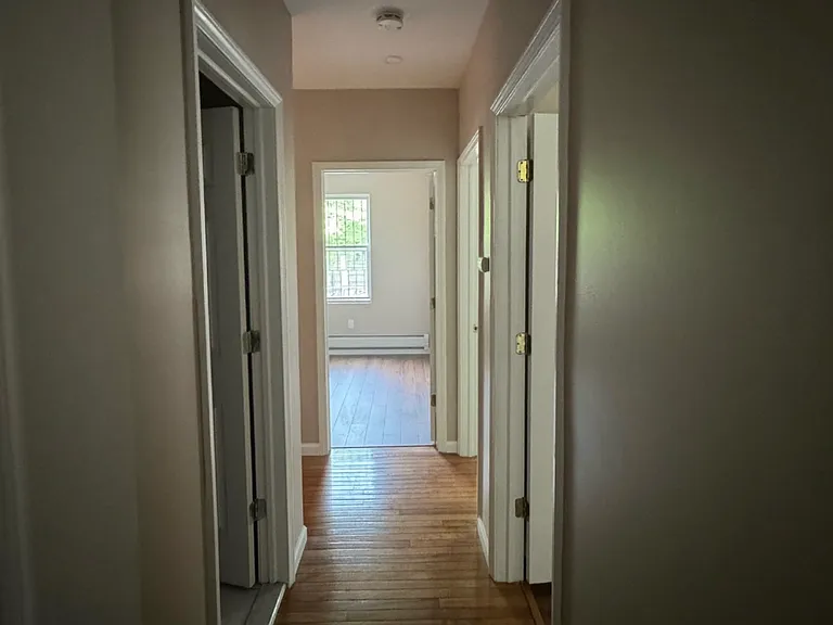 235-237 Barrow St #2 — Photo 9