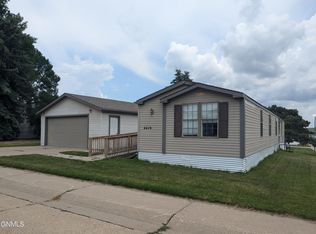 4419 Camden Loop, Bismarck, ND 58503