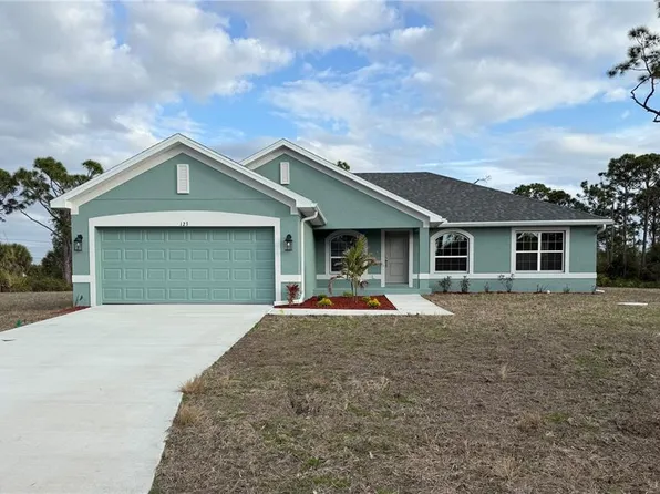 123 Sunrise Dr, Rotonda West, FL 33947