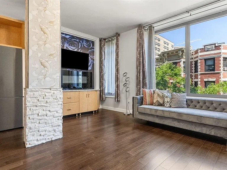 43 Westland Ave #309 — Photo 3