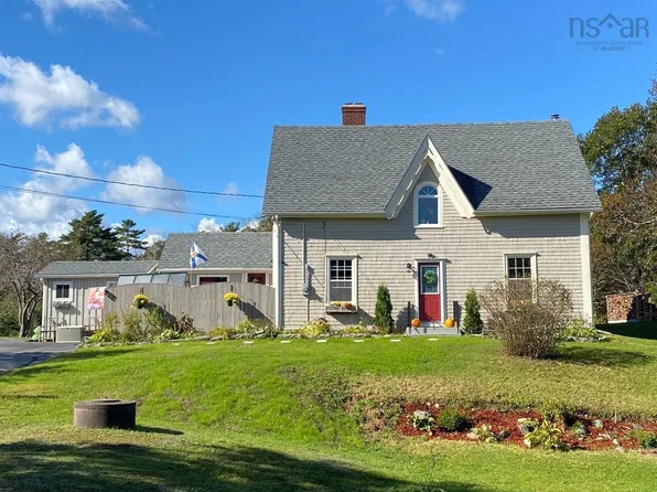 6381 Highway 3, Jordan Falls, NS B0T 1J0