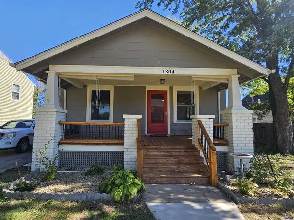 1304 Chestnut St, Emporia, KS 66801