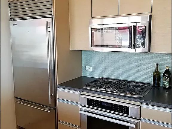 3rd image of 110 3rd Ave APT 20B