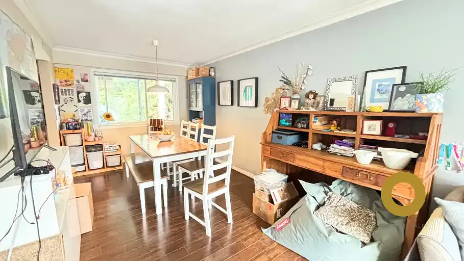 3 bed, 1.5 bath, 1350 sqft, $2,750 — Photo 3