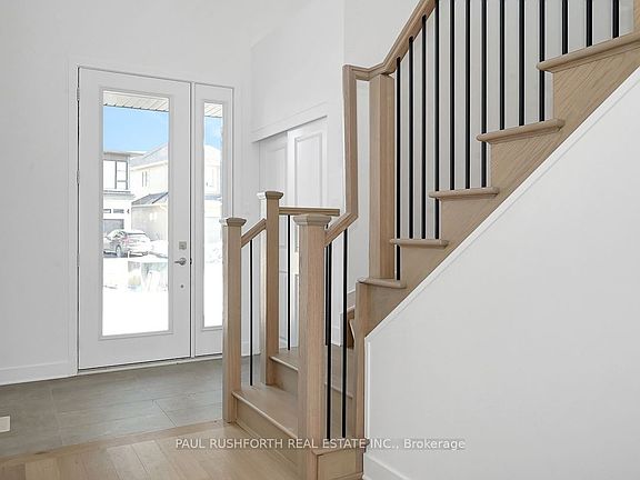 3rd image of 623 Miikana Rd