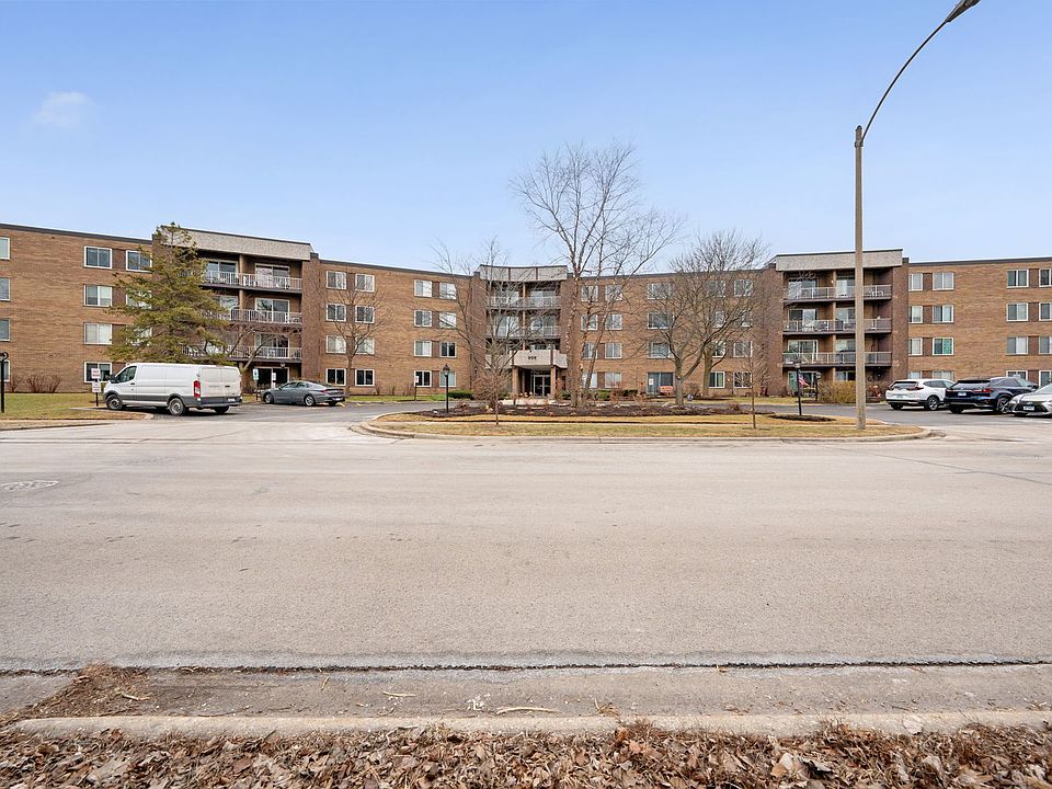 1st image of 909 E Kenilworth Ave Unit 321