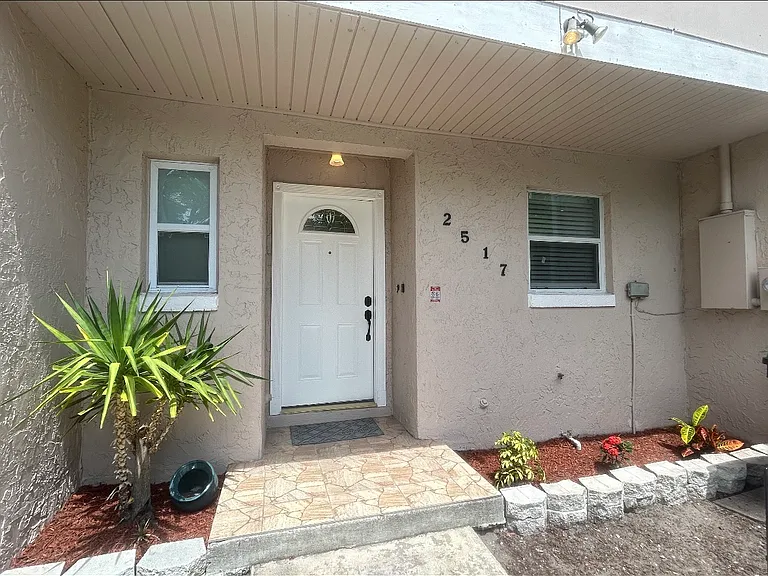 2517 Rio Pinar Lakes Blvd — Photo 1