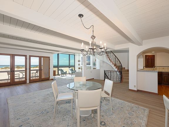 3rd image of 3265 Ocean Dr