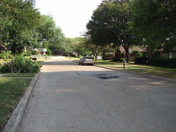 5th image of 2814 Princewood Dr