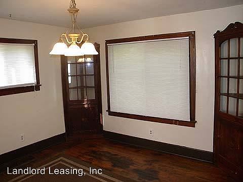 4th image of 1330 Lakeview Ave