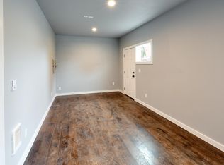 415 S 11th St #2, Independence, OR 97351