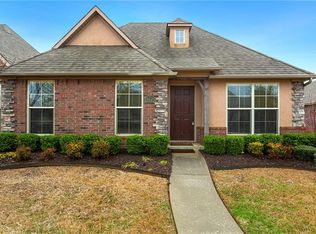 3115 SW Stonepoint Ave, Bentonville, AR 72712