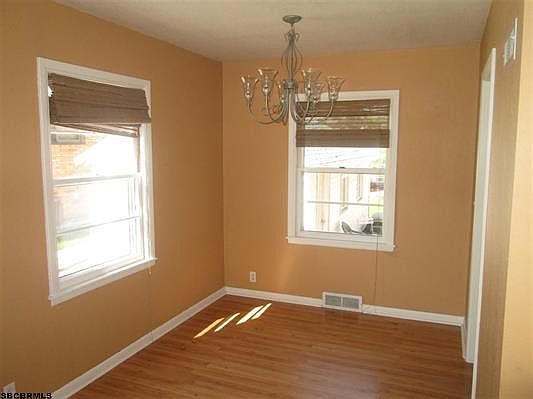 5th image of 2822 Avenue B