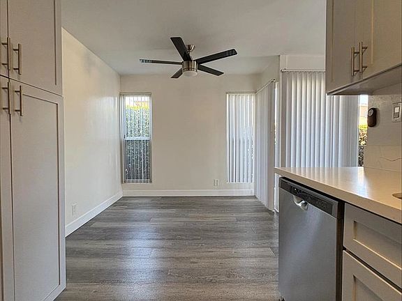 3rd image of 903 W 7th St #6